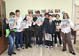 2022 г., В редакции «Пульса Ивантеевки» на занятиях с юными журналистами [1]